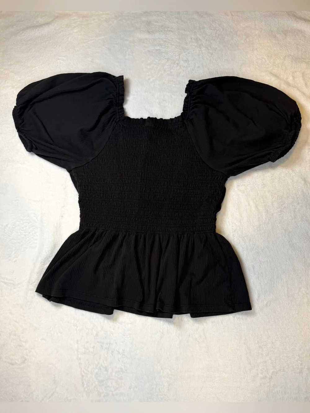 Old Navy Black Puff Sleeve Blouse- Size L